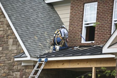 Maynard roofing contractor